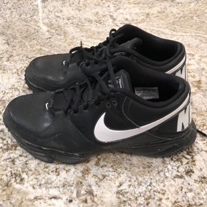 Leather Nike Trainer 1.3’s